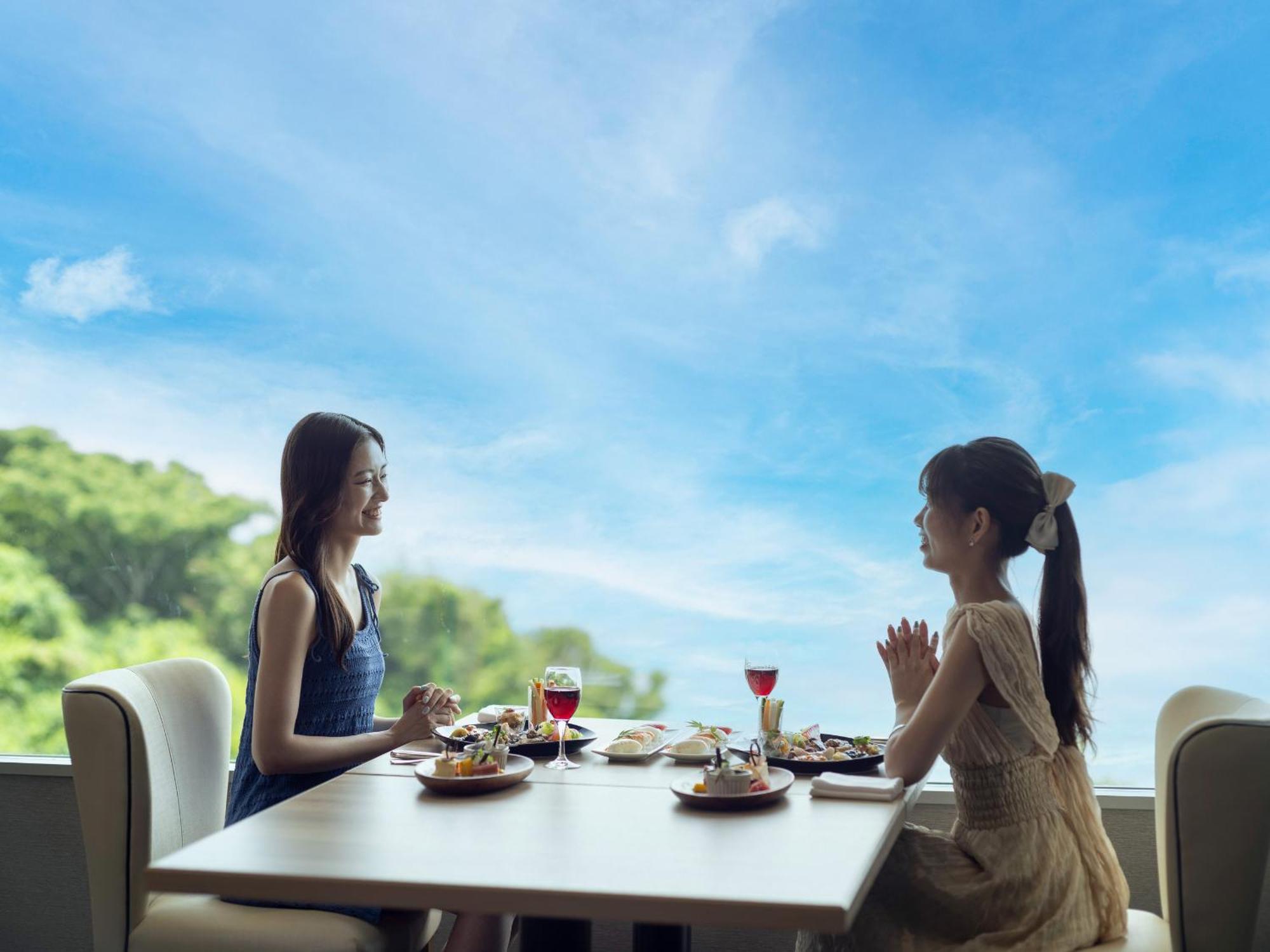 Irago Ocean Resort Tahara Exterior photo